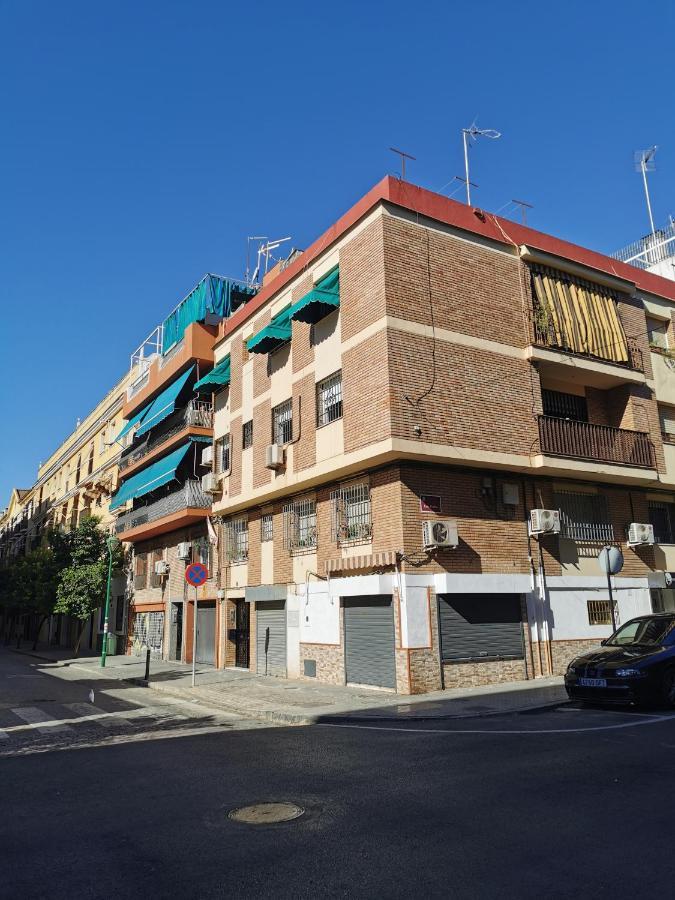 Great Location With Free Private Parking Appartement Córdoba Buitenkant foto